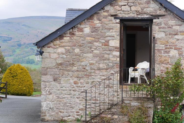 Neuadd B&B Suites Crickhowell Exterior photo
